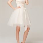 Knielanges Tüll-Brautkleid mit Korsage und Schleife WD200