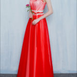 Schickes Hochzeitskleid mit Strass-Steinen Rot Weiss