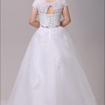 Brautkleid mit Spitzentop und Füllrock für kurvige Frauen