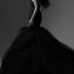 Schwarzes Mermaid Brautkleid mit Tüllschleppe – elegantes Designer Hochzeitskleid von LAFANTA Berlin