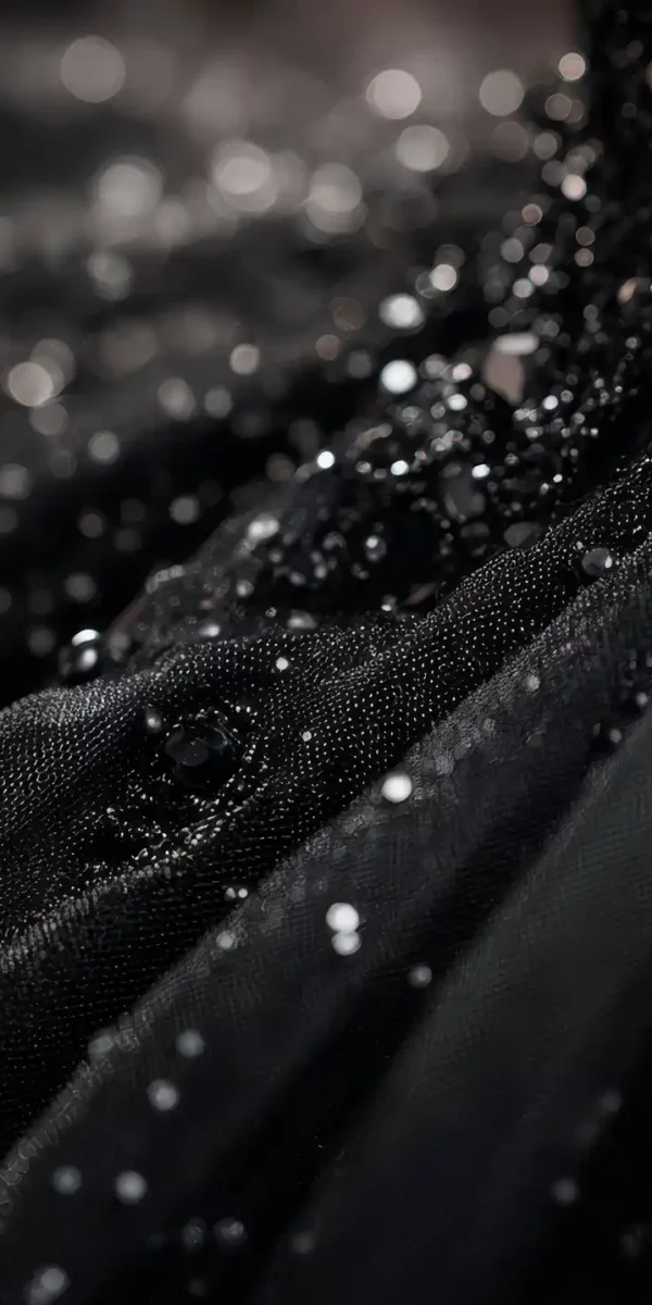 Schwarze Brautkleider