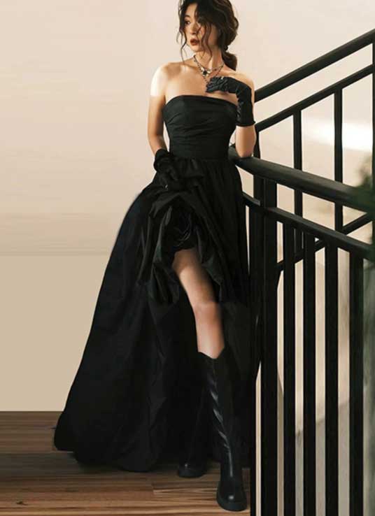 Schwarzes Brautkleid mit Korsage und Schlitz – elegantes Couture-Design von LAFANTA Berlin